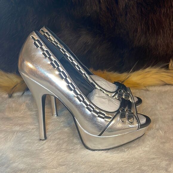 Demonia heels 9 (975) NWT - Picture 1 of 9